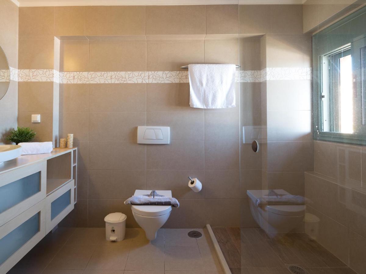 ליגאריה Villa Eolos מראה חיצוני תמונה