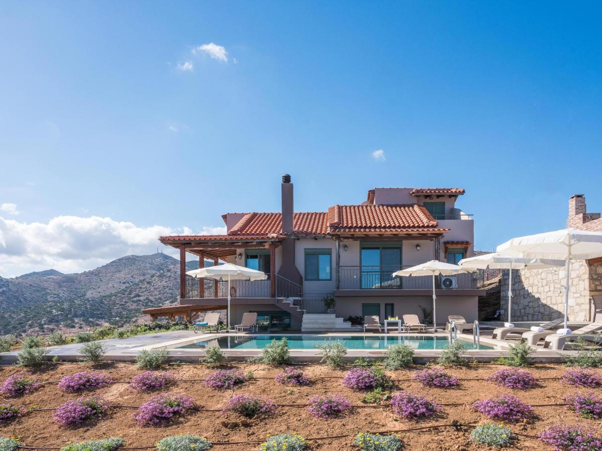 ליגאריה Villa Eolos מראה חיצוני תמונה