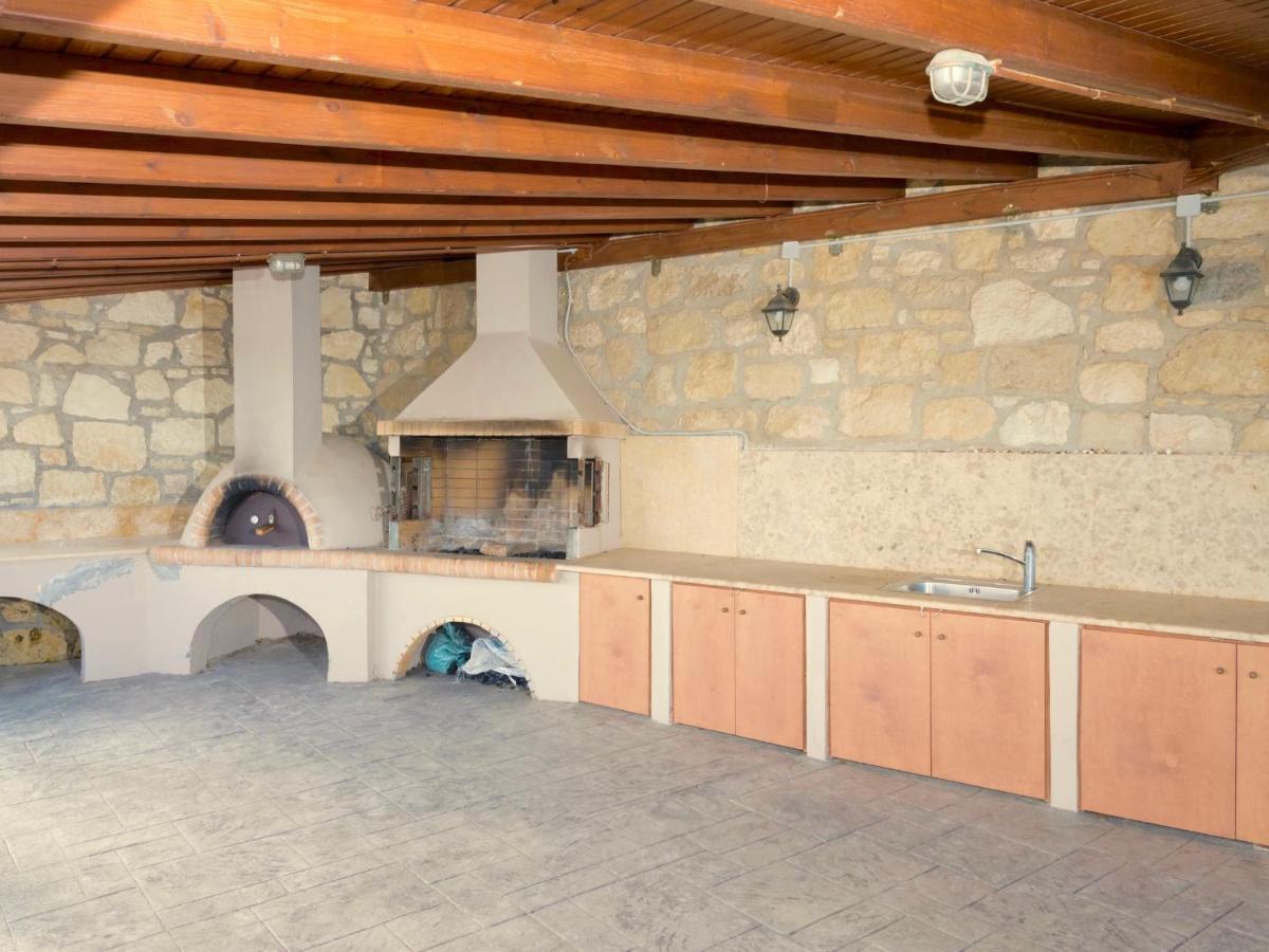 ליגאריה Villa Eolos מראה חיצוני תמונה